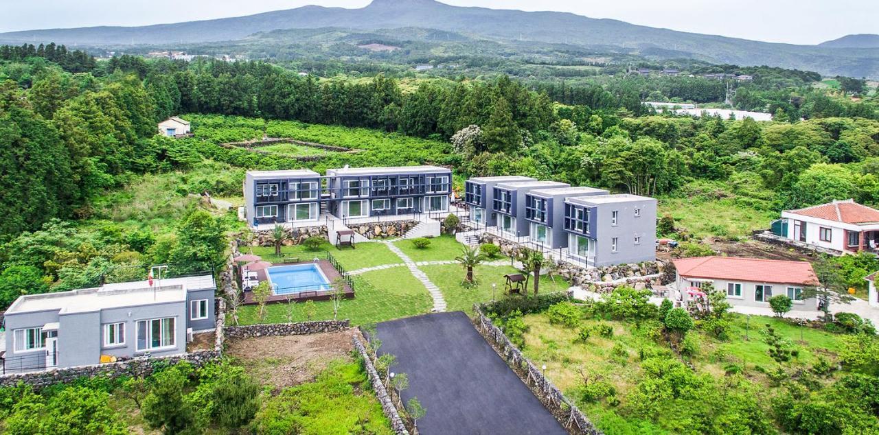 Donnaeko Pension Seogwipo Dış mekan fotoğraf