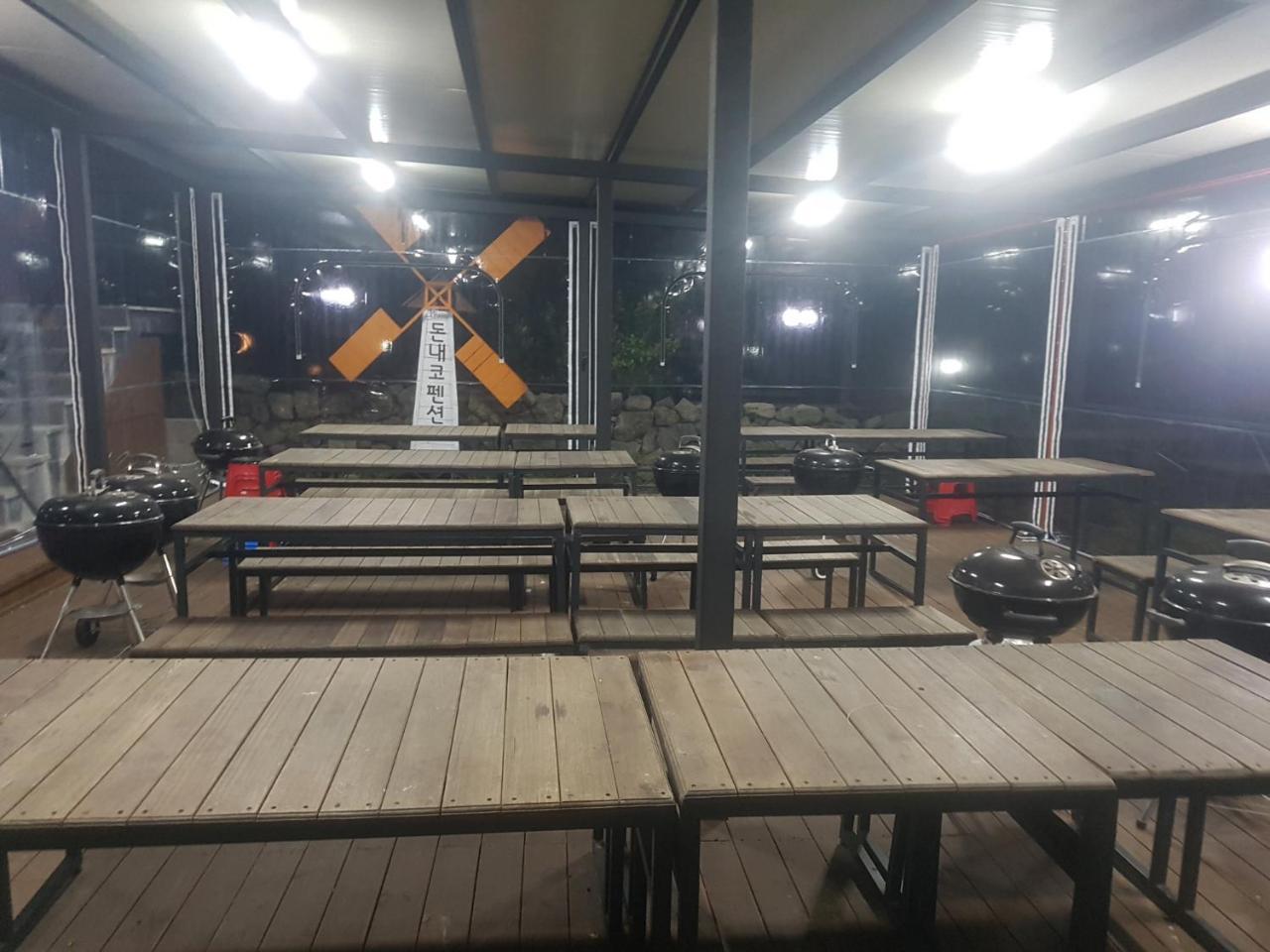 Donnaeko Pension Seogwipo Dış mekan fotoğraf